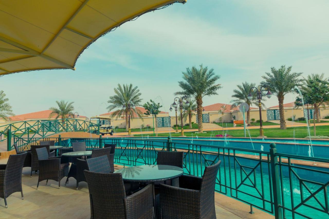 Swiss International Hotel Villas Unaizah - Al Qassim Exterior foto